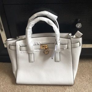 MIICHAEL KORS HAMILTON TRAVELER